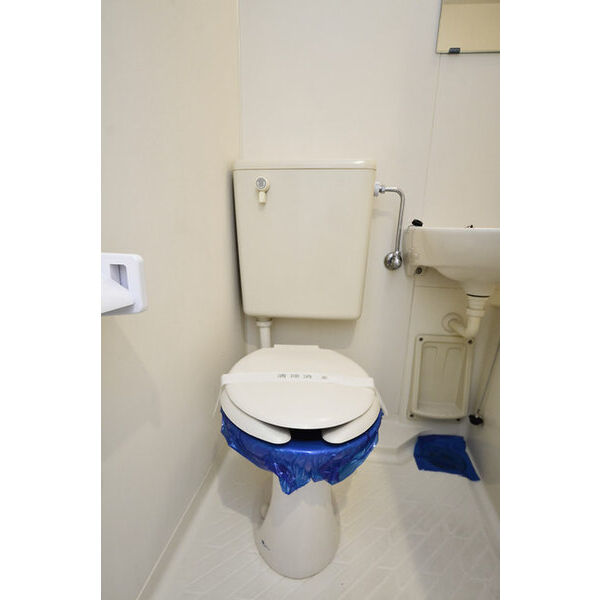 第12明智ビル0107号室 トイレ