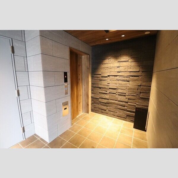 CLAIRE(クレア)201号室 エレベーターホール(建設中)