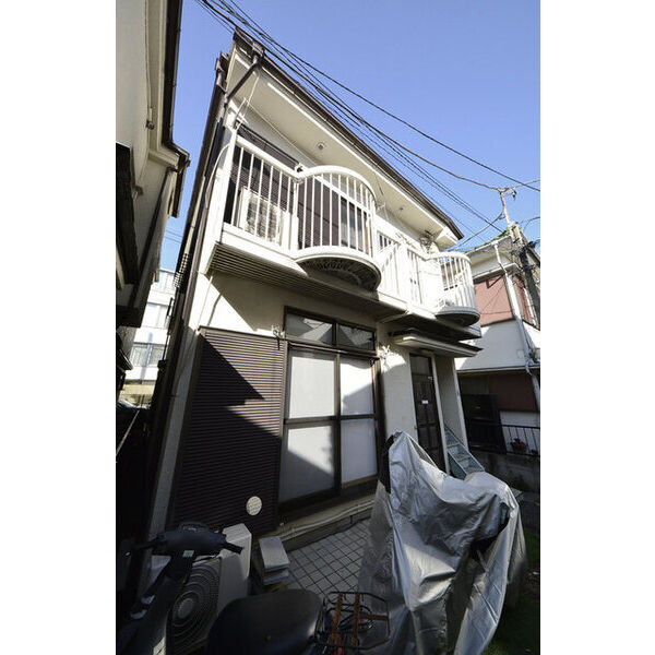 ホワイトハウスA棟 外観