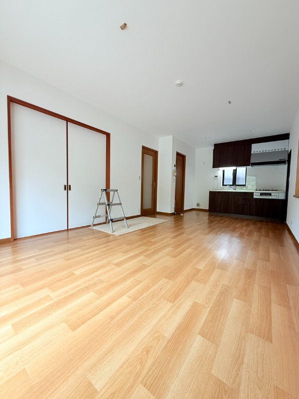 岡津町戸建て リビング