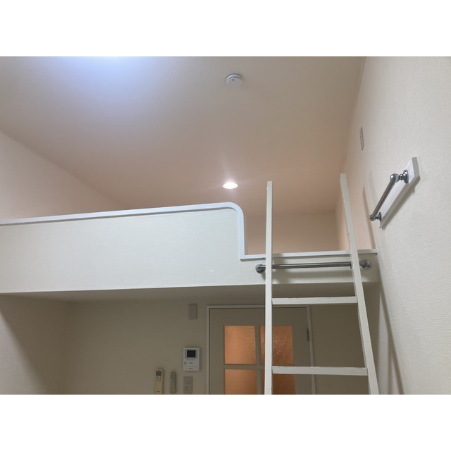 プラザ・ドゥ・シュバリエ107号室 内観