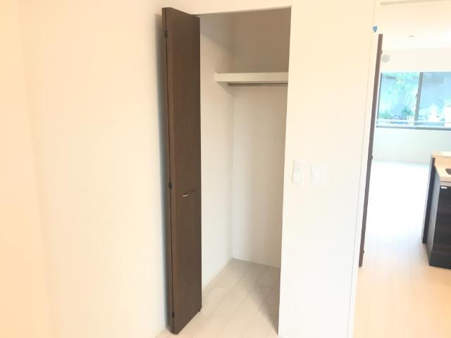 ミラドール・Ⅱ 洋室収納