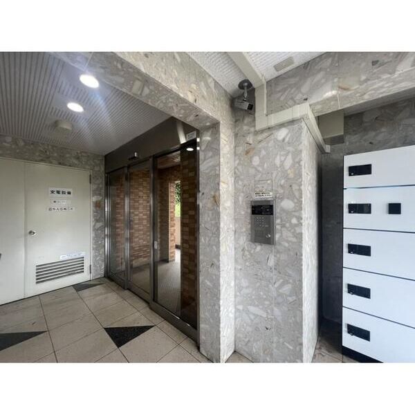 PLENDY鷺沼302号室 エントランス