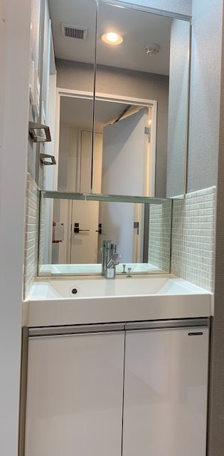 ステージファースト経堂アジールコート2階 洗面