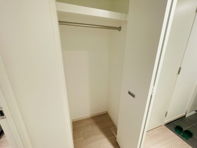 SYFORME NEXT IKEBUKURO WEST302号室 収納