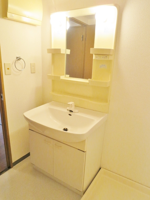 ファミーリェ二俣川0302号室 ※別号室の参考写真です(現況優先・仕様違いの場合あり)