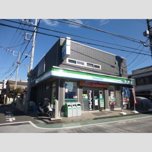 ビィラージュ立花 【コンビニエンスストア】ファミリーマート 墨田立花二丁目店まで158m