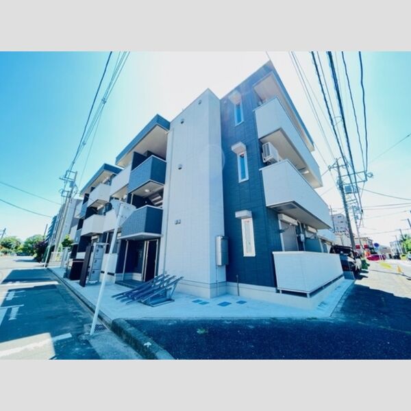 プランドール湘南301号室 建物外観