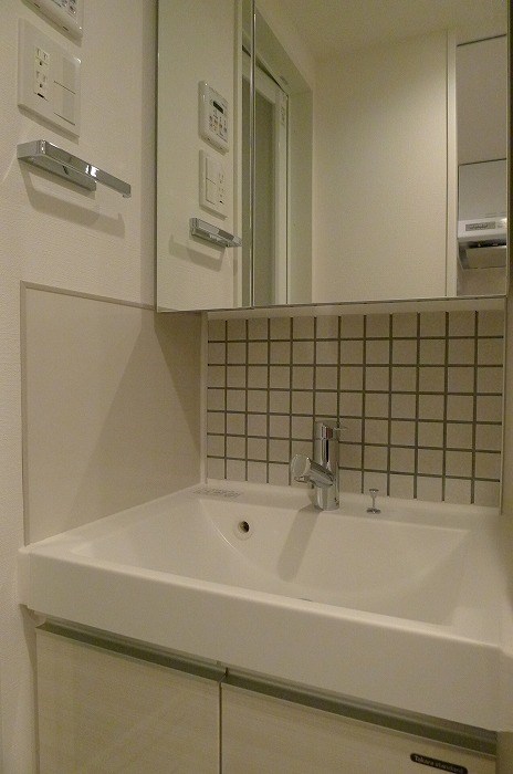 ステージファースト世田谷アジールコート 洗面