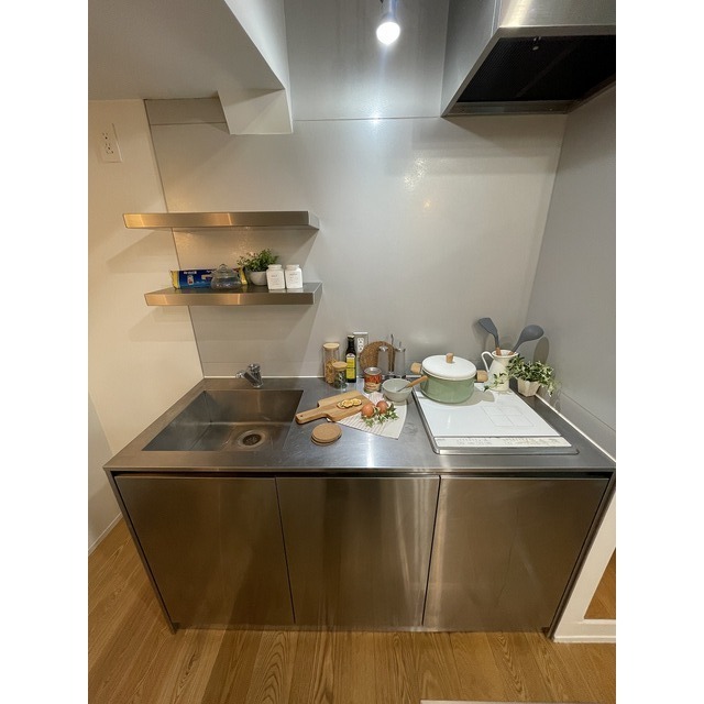 PASEO SANGENJAYA EAST WESTE101号室 内観