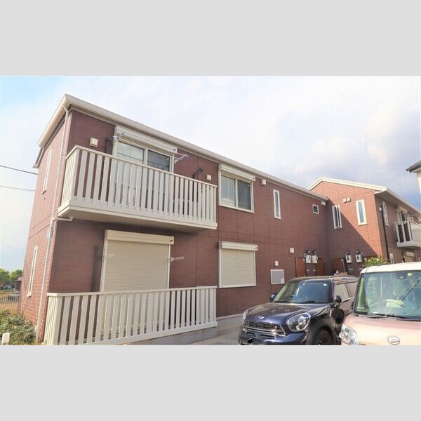 アンセスター・Mの外観画像