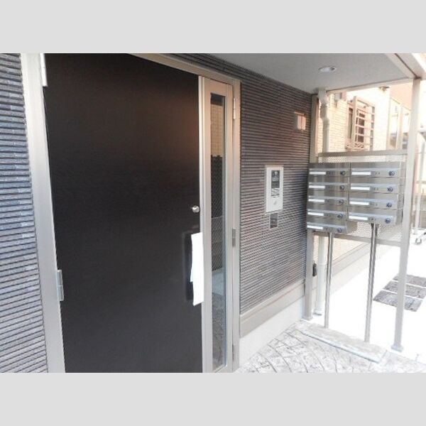 リヴェール エントランス・オートロック