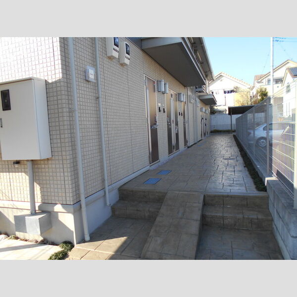 プレジール エントランス