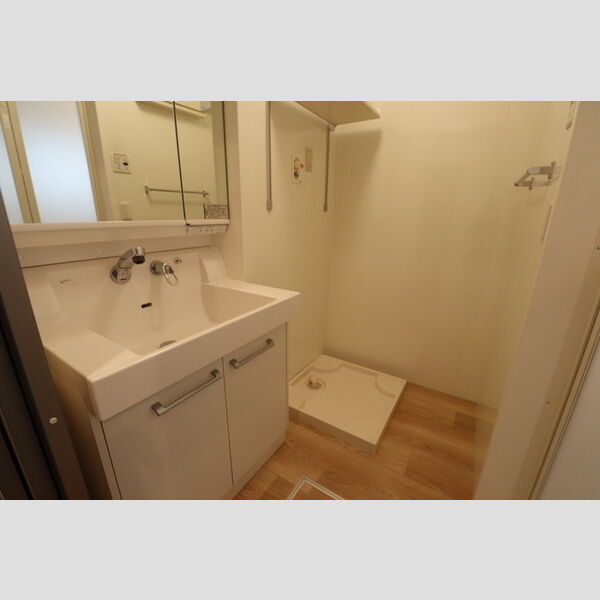 サンボナール北入曽 洗髪洗面化粧台・洗濯機置き場