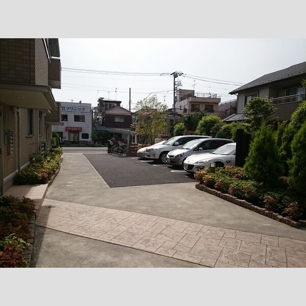 ハーモニアス瑞江　Ⅰ 駐車場