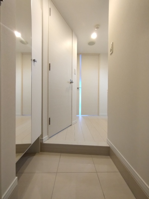 クレイシア練馬駅前 玄関