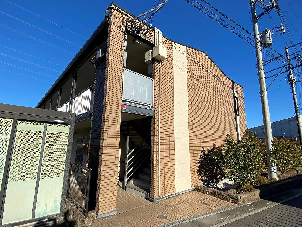 レオパレスサンハイの外観画像