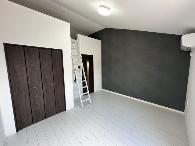 ベイルーム本厚木旭町302号室 クローゼットタイプで収納力豊富です♪