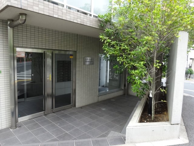 アイフォート千住曙町 エントランス