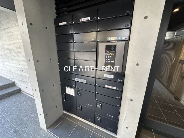 Ｐｒｉｍａｌ 石神井公園5階 24時間対応の宅配ボックス
