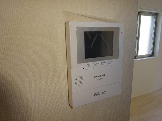 ドミール　本厚木101号室 カメラ付インターホン