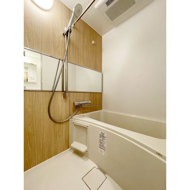 グランパセオ代々木上原0302号室 内観