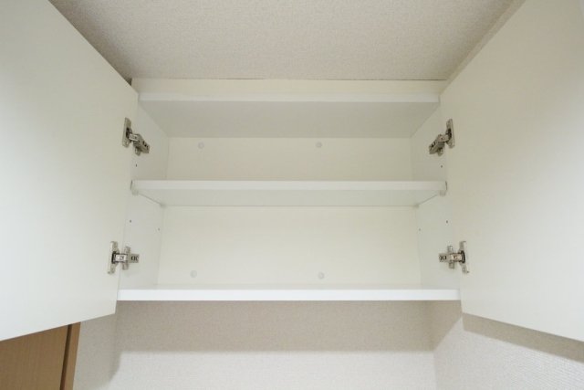 クローバーコート黒門町6階 収納