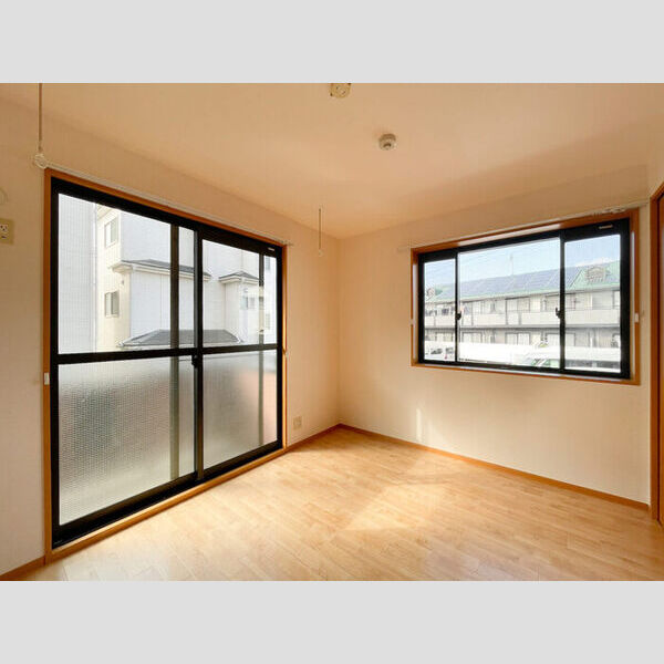 グリーンヒルズ106号室 洋室