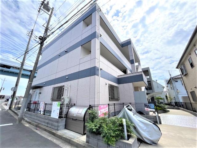 リバレイン202号室 外観写真（昼）