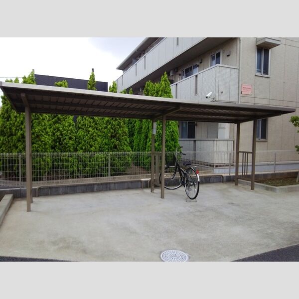 プレジオ幕張 駐輪場
