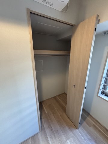 グランディアラフィーネ0406号室 収納