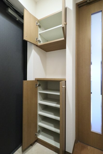 ミリオンプラザ目黒駅前304号室 同建物別部屋の参考画像