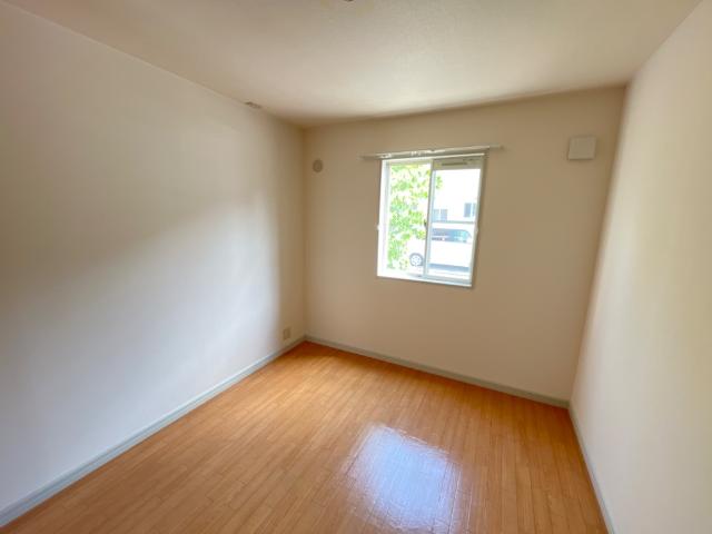 エクセルハイム102号室 洋室