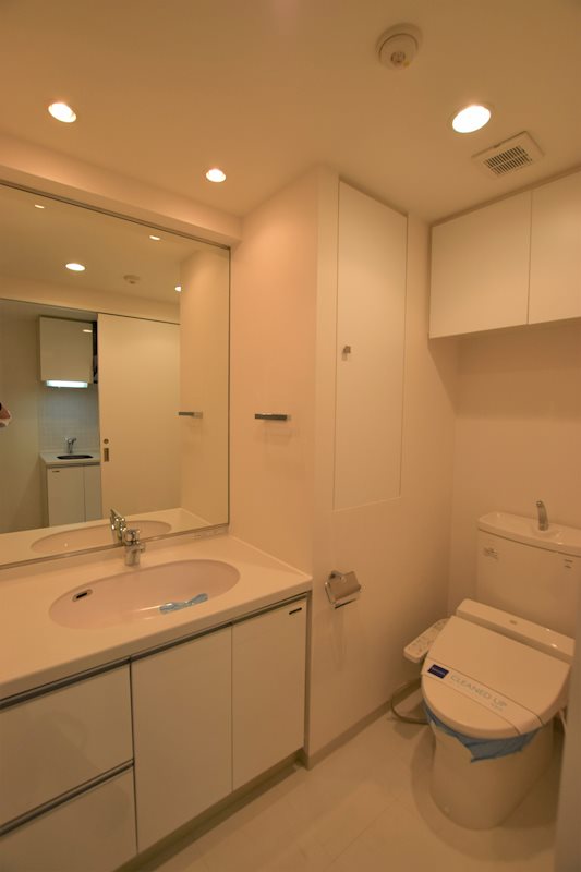 レジディア中落合C棟 トイレ