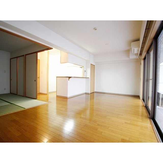 アインズコート稲毛小中台プライムコート リビング