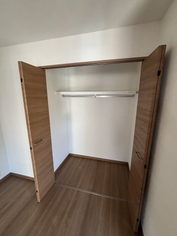 ランドステージ この奥行きであればウォークインクローゼットかも
