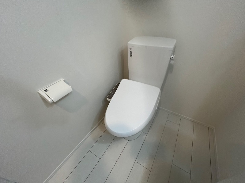 オーブリオン白金2階 トイレ