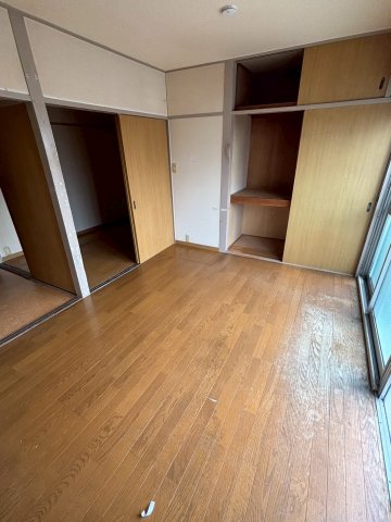 美山フラッツ502号室 収納