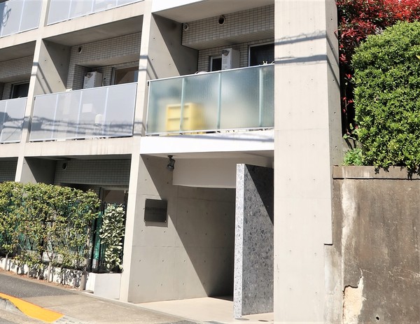 レガリア都立大レジデンス 外観