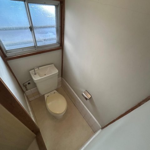 仁戸名町 戸建 トイレ