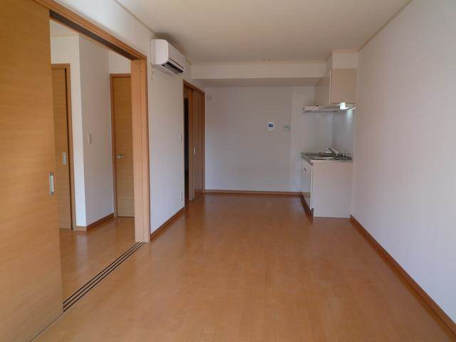 Ｇａｒｄｅｎ　Ｈｏｍｅ　Ｋｏｂｕｓｈｉ1階 部屋その他