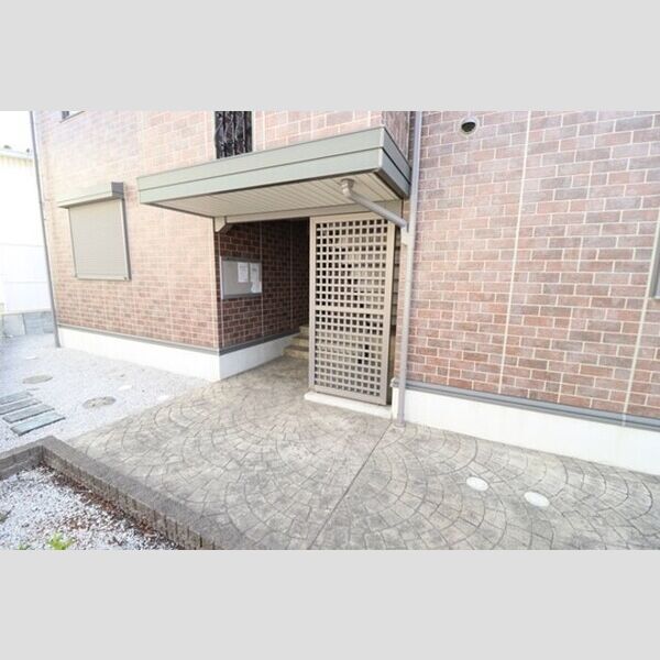 エクレーレ　A エントランス