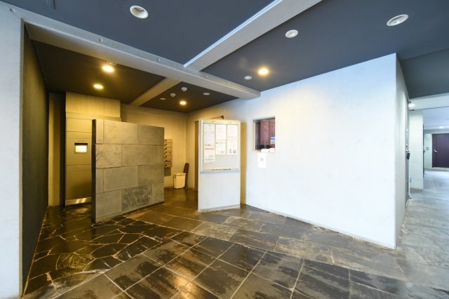 ＦＯＲＴＩＳ4階 ロビー