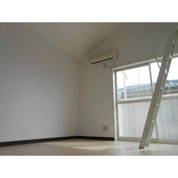 ジュネパレス伊勢原第010203号室 キッチン