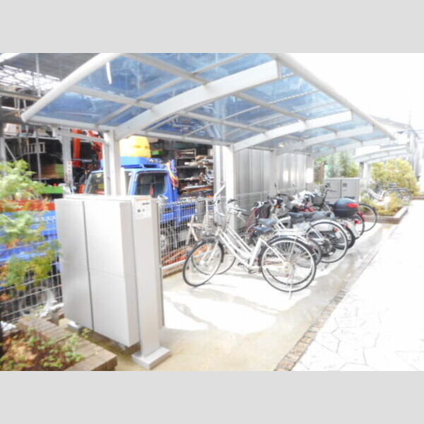 シャルマンドミール 駐輪場