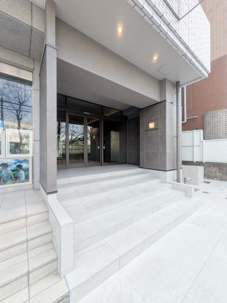 ＩＳＭ中野坂上5階 外観