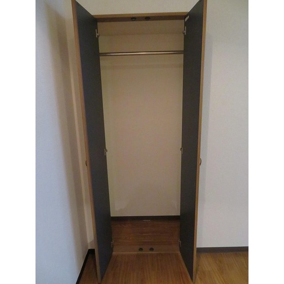 ダイヤモンドレジデンス中央 収納