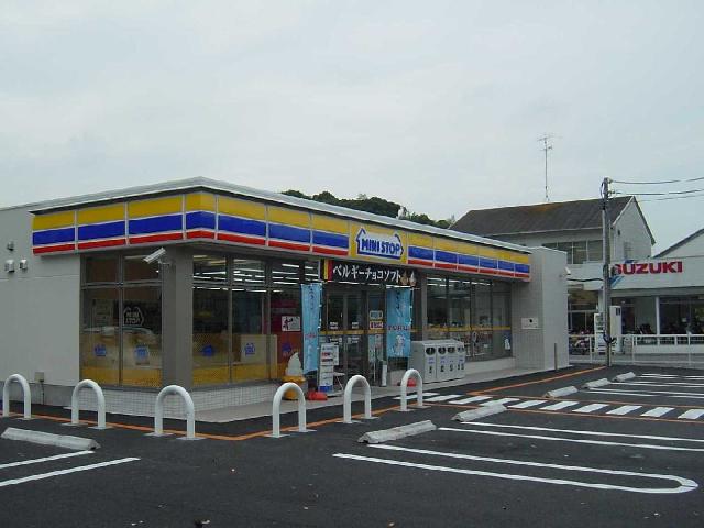 ＧｒａｃｉａⅡ コンビニまで600ｍ