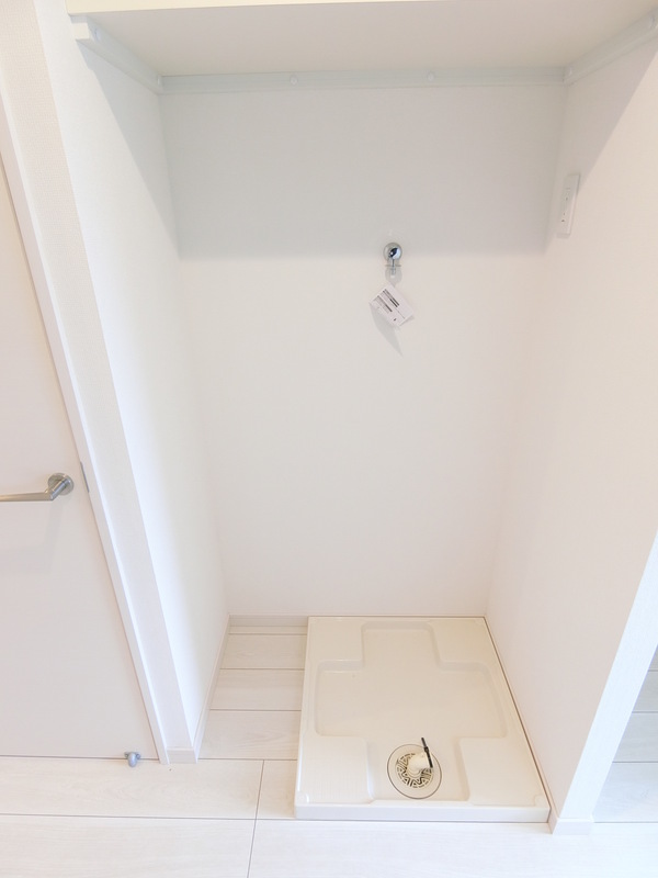 リブリ・ドルチェ5階 室内洗濯機置き場