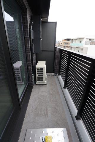 GENOVIA学芸大学0504号室 バルコニー